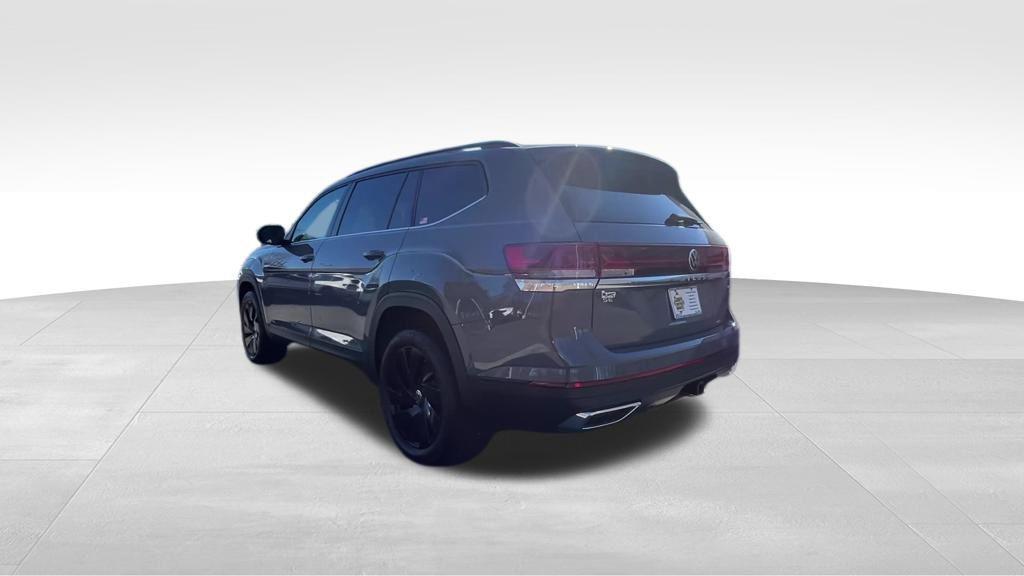 new 2026 Volkswagen Atlas car, priced at $45,455