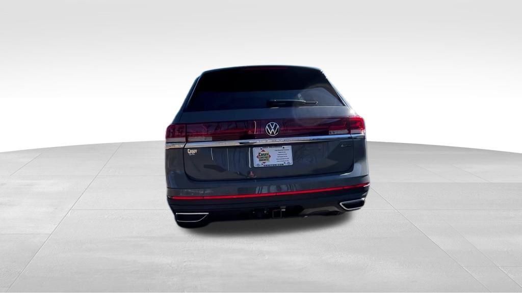 new 2026 Volkswagen Atlas car, priced at $45,455