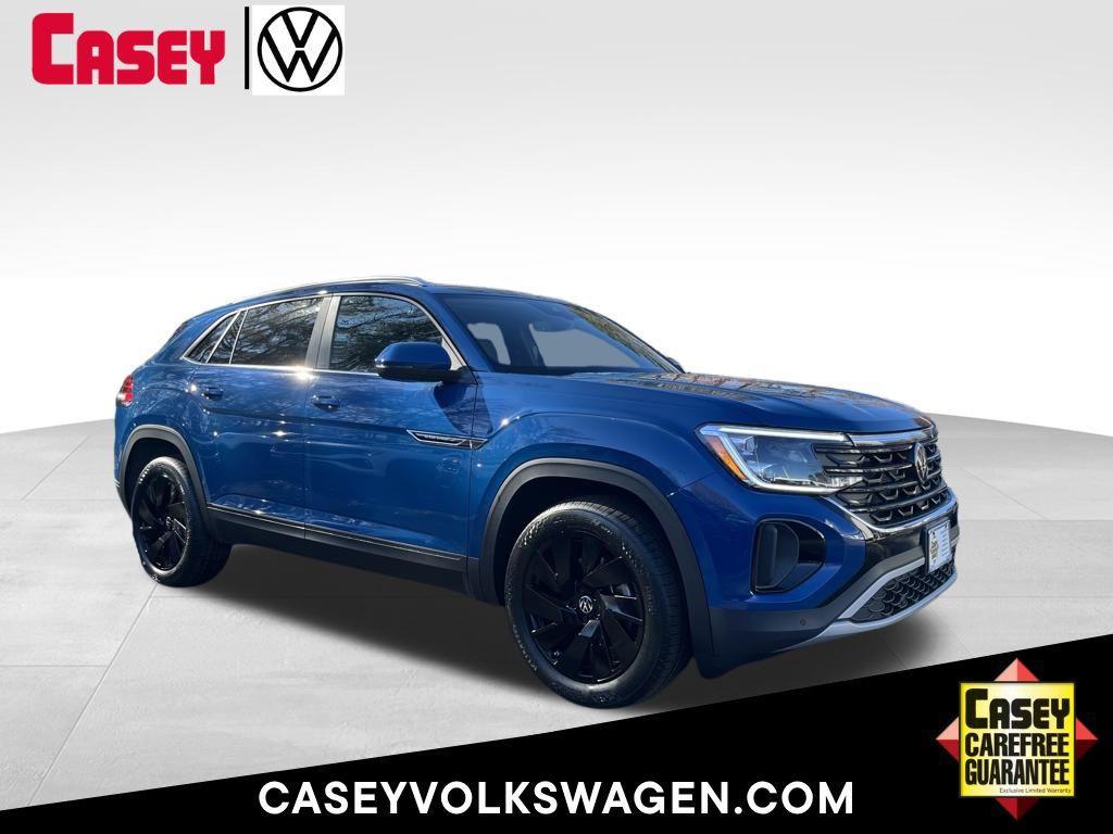 new 2026 Volkswagen Atlas Cross Sport car, priced at $44,101