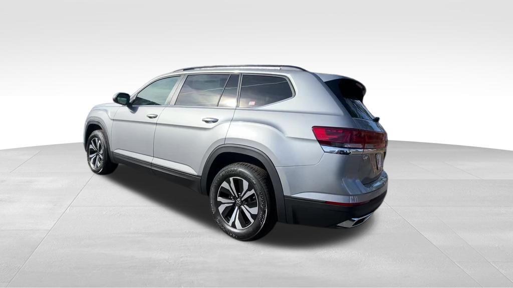 new 2026 Volkswagen Atlas car, priced at $37,141