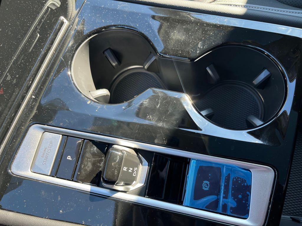 new 2026 Volkswagen Atlas car, priced at $46,677