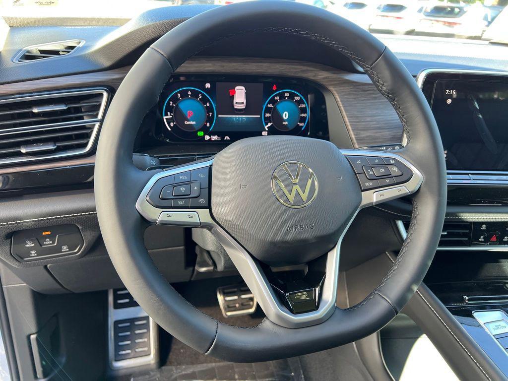new 2026 Volkswagen Atlas car, priced at $52,108