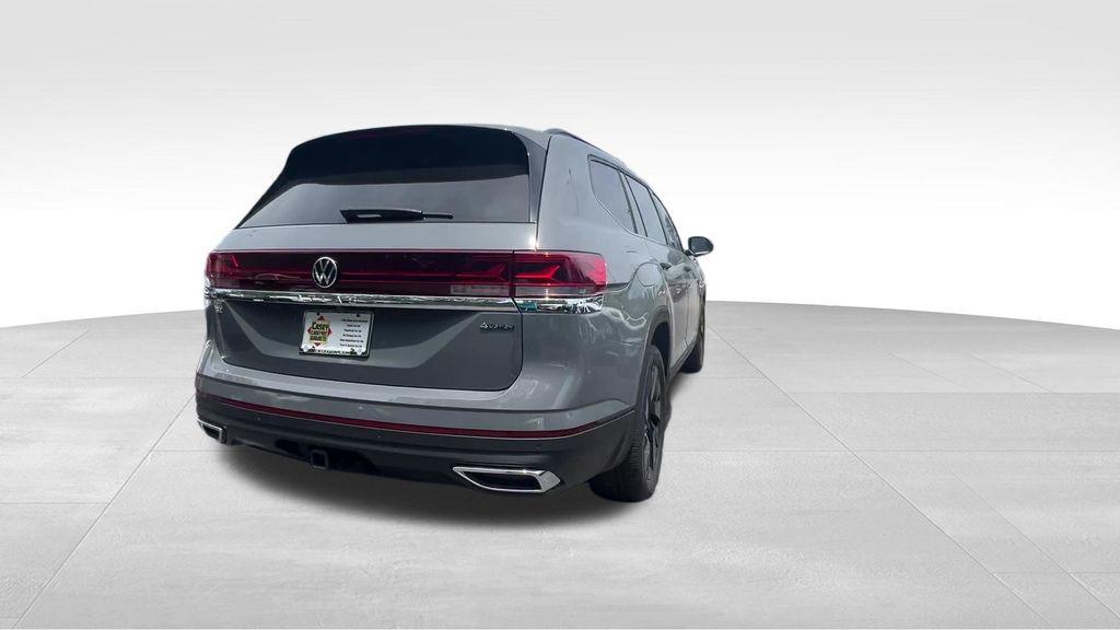 new 2026 Volkswagen Atlas car, priced at $43,516