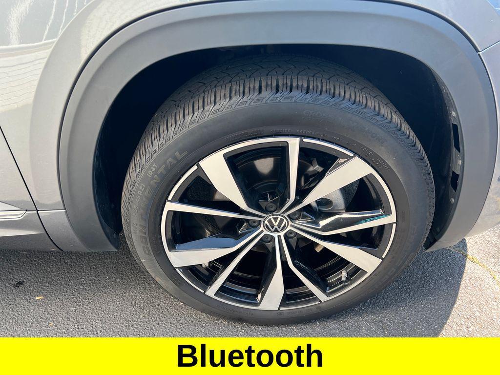 used 2024 Volkswagen Atlas car, priced at $41,699