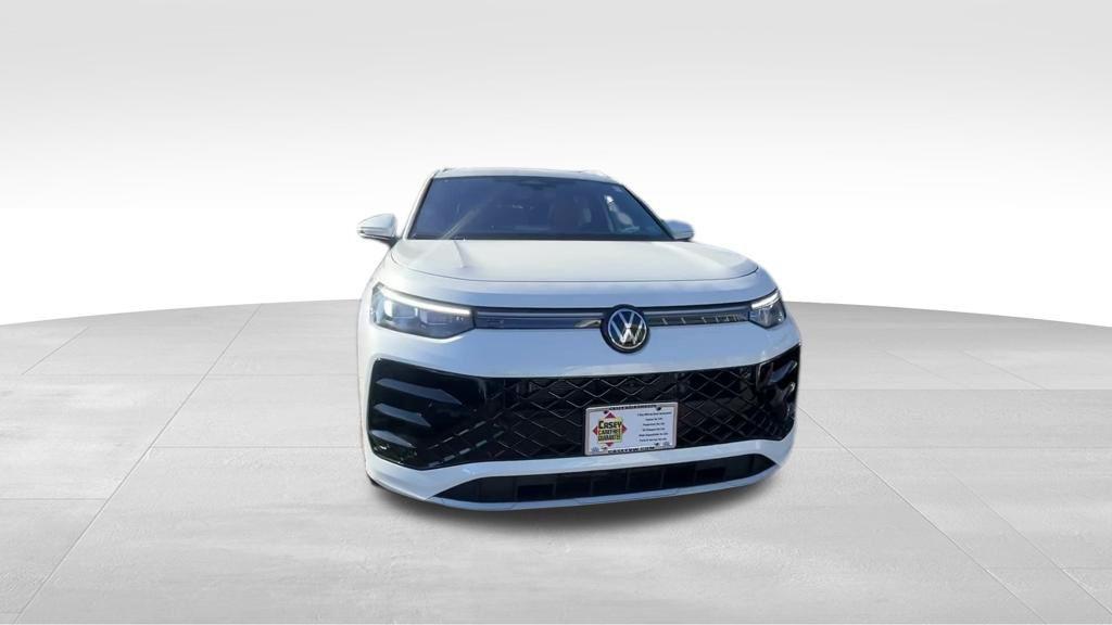 new 2026 Volkswagen Tiguan car, priced at $45,327