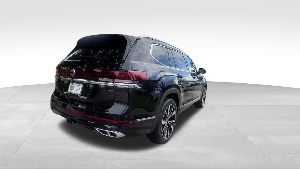 new 2026 Volkswagen Atlas car, priced at $52,089
