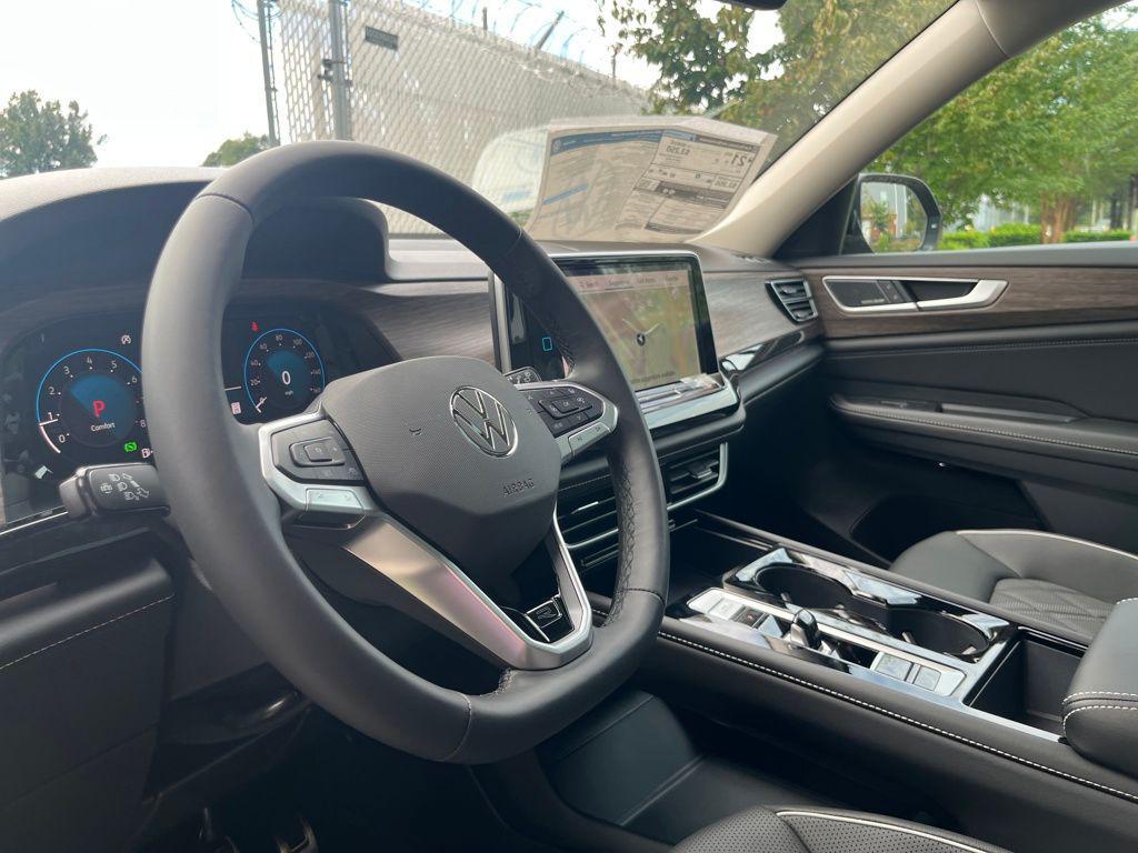new 2026 Volkswagen Atlas car, priced at $52,089
