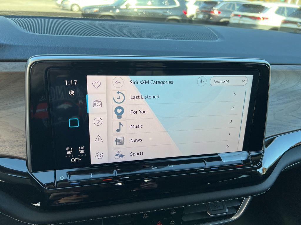 new 2026 Volkswagen Atlas car, priced at $39,365