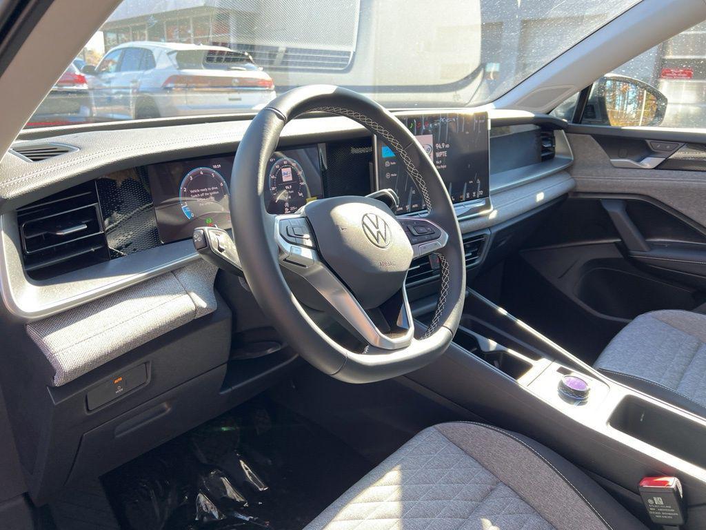 new 2026 Volkswagen Tiguan car, priced at $30,537