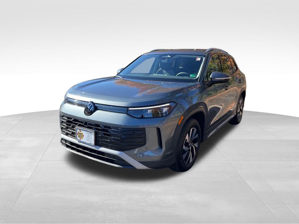 new 2026 Volkswagen Tiguan car, priced at $30,537