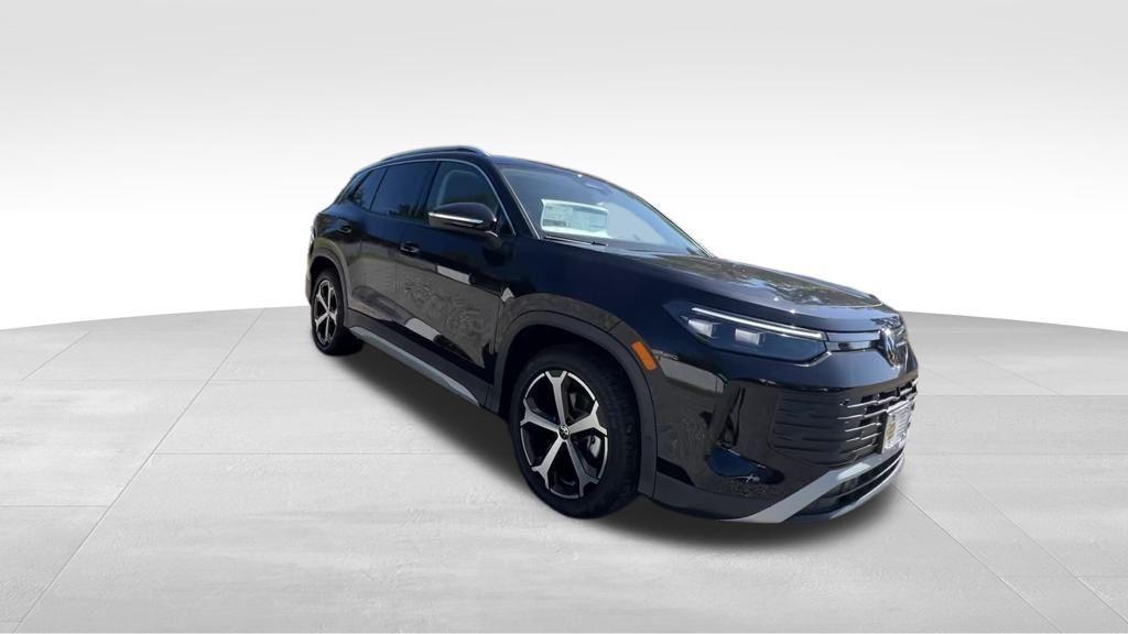 new 2025 Volkswagen Tiguan car, priced at $30,363