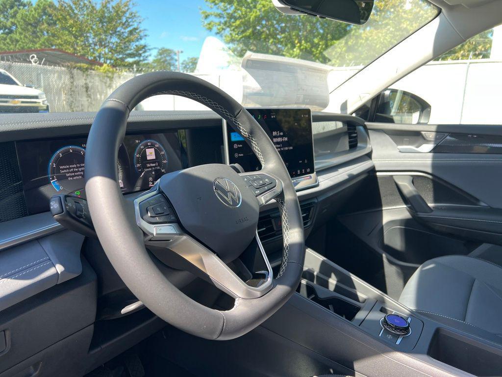 new 2025 Volkswagen Tiguan car, priced at $30,363