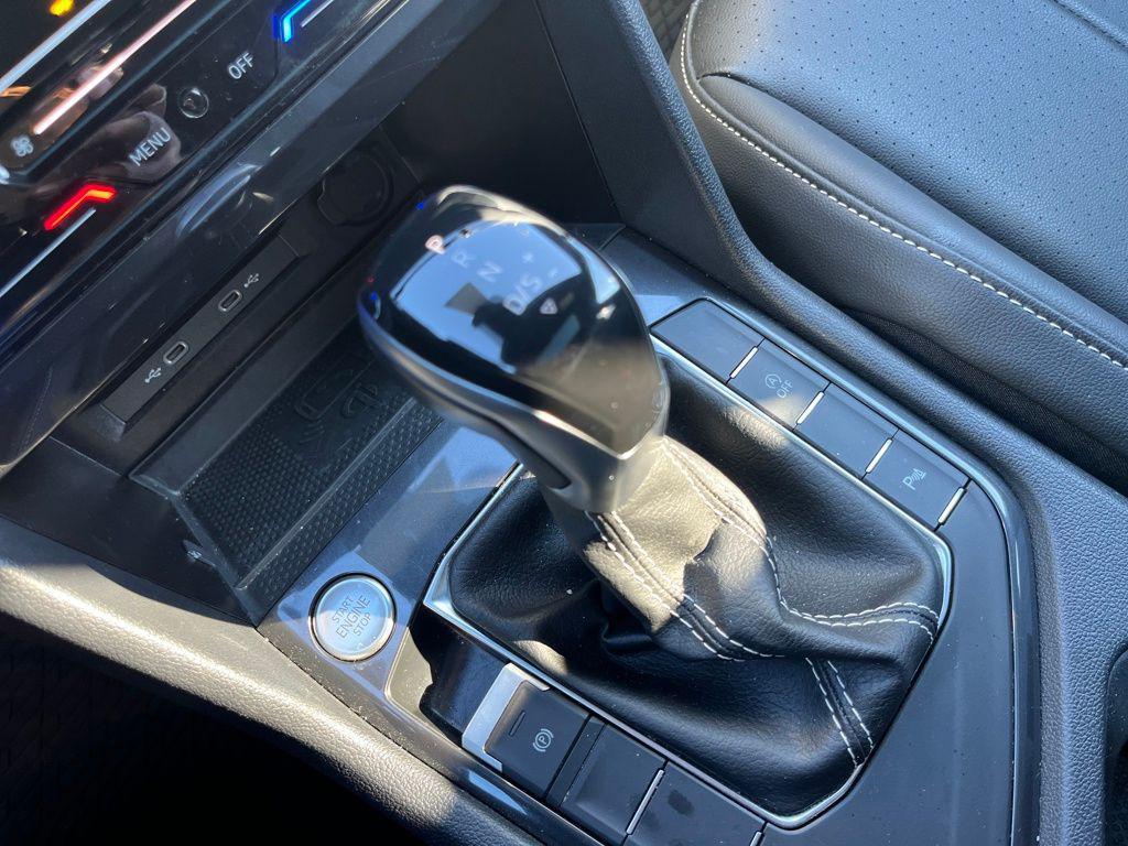 used 2024 Volkswagen Tiguan car, priced at $26,995