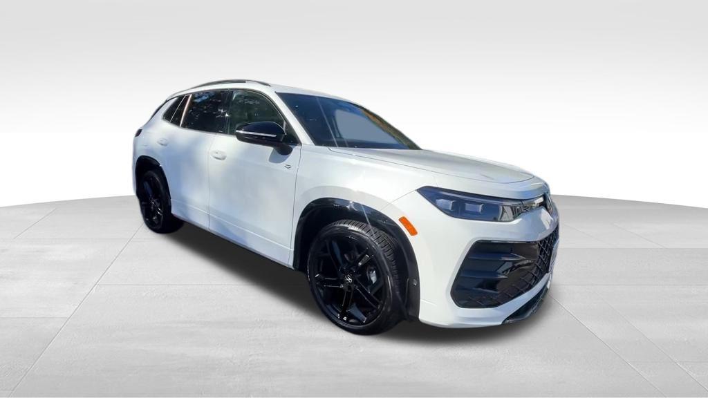 new 2026 Volkswagen Tiguan car, priced at $37,620