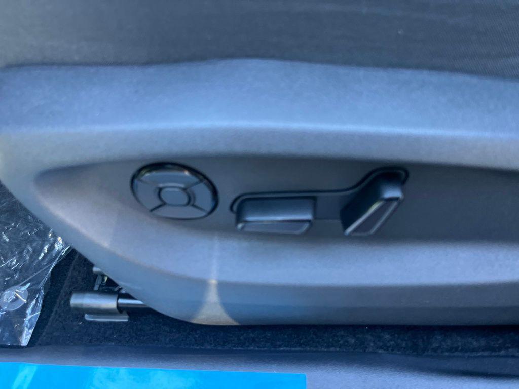 new 2026 Volkswagen Tiguan car, priced at $37,620