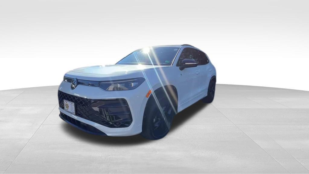new 2026 Volkswagen Tiguan car, priced at $37,620