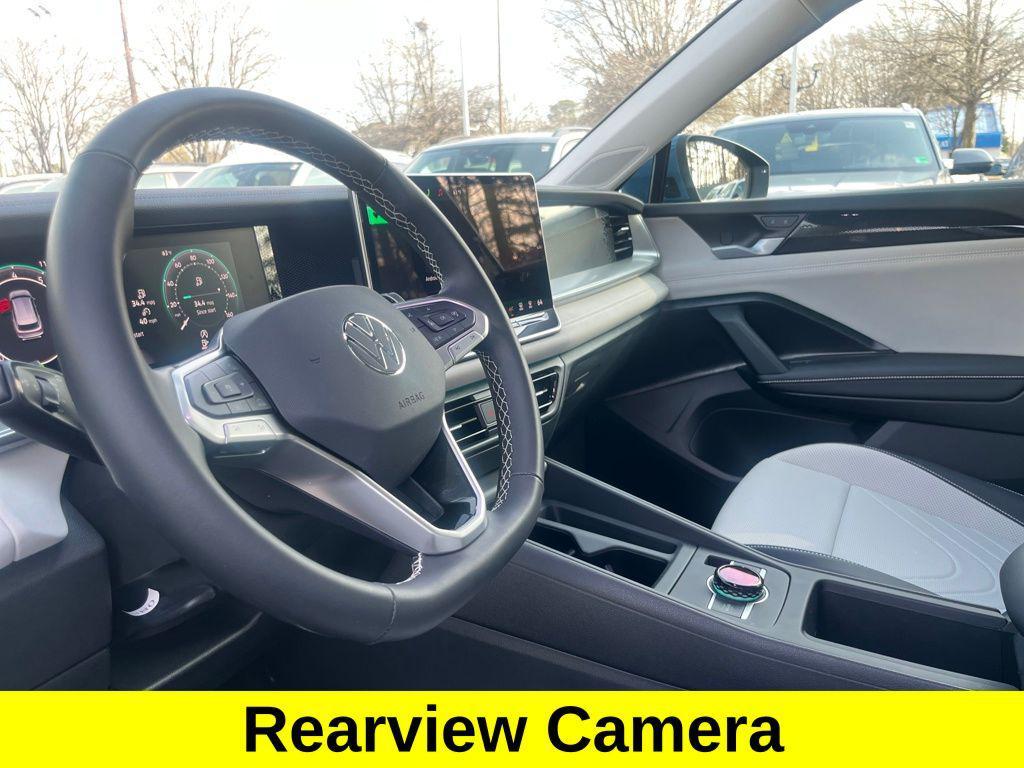 used 2025 Volkswagen Tiguan car, priced at $30,500