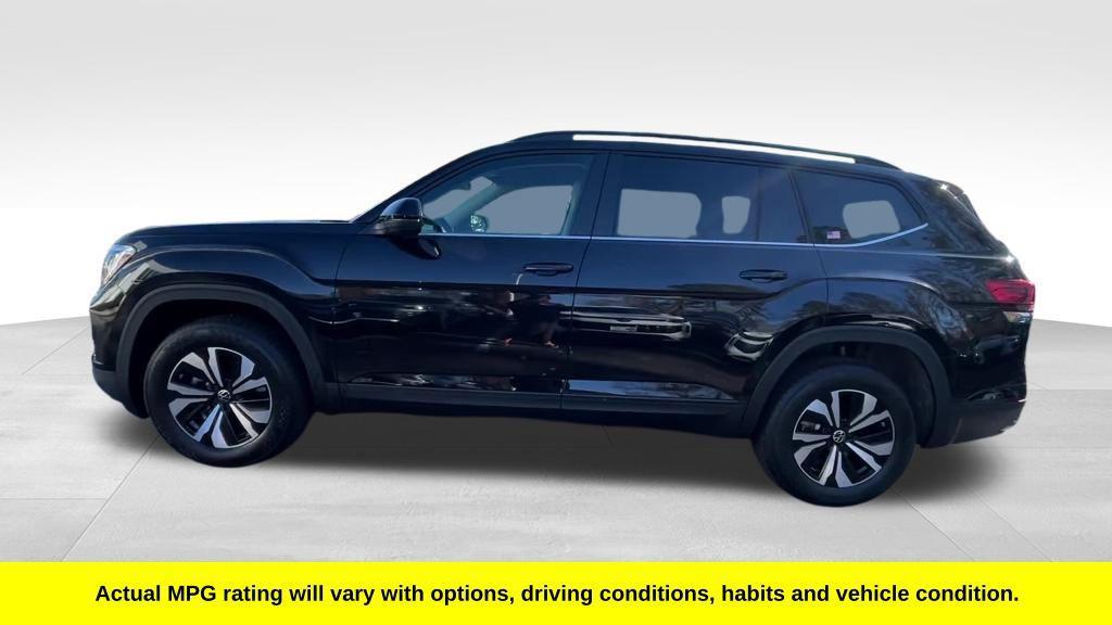 new 2026 Volkswagen Atlas car, priced at $38,928