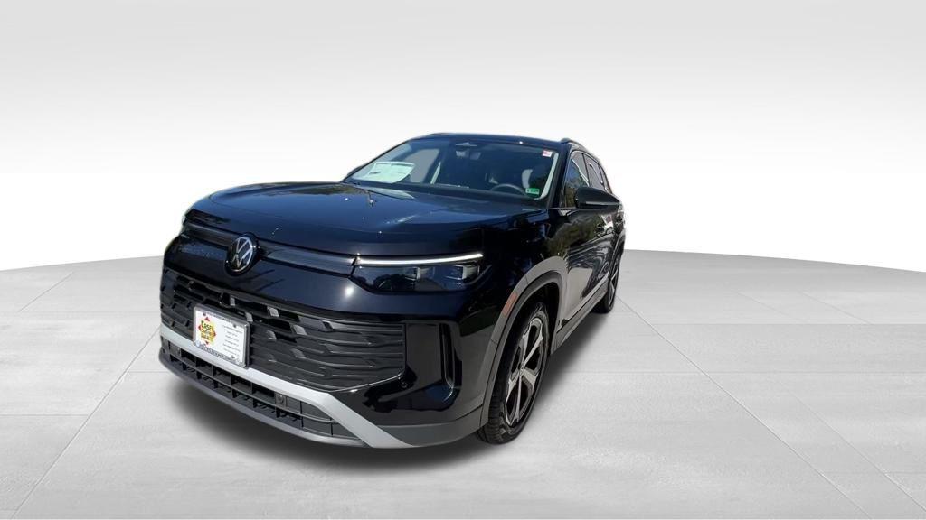 new 2025 Volkswagen Tiguan car, priced at $30,363
