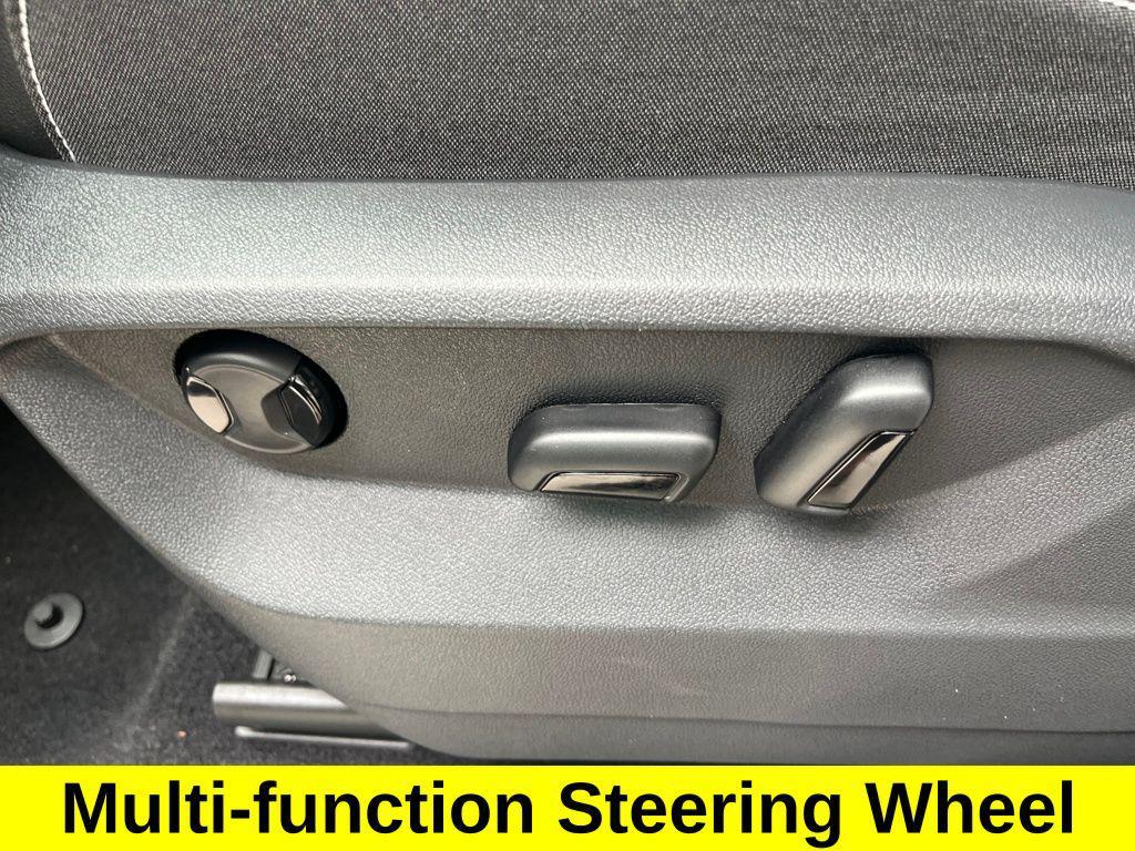 new 2026 Volkswagen Atlas car, priced at $39,365