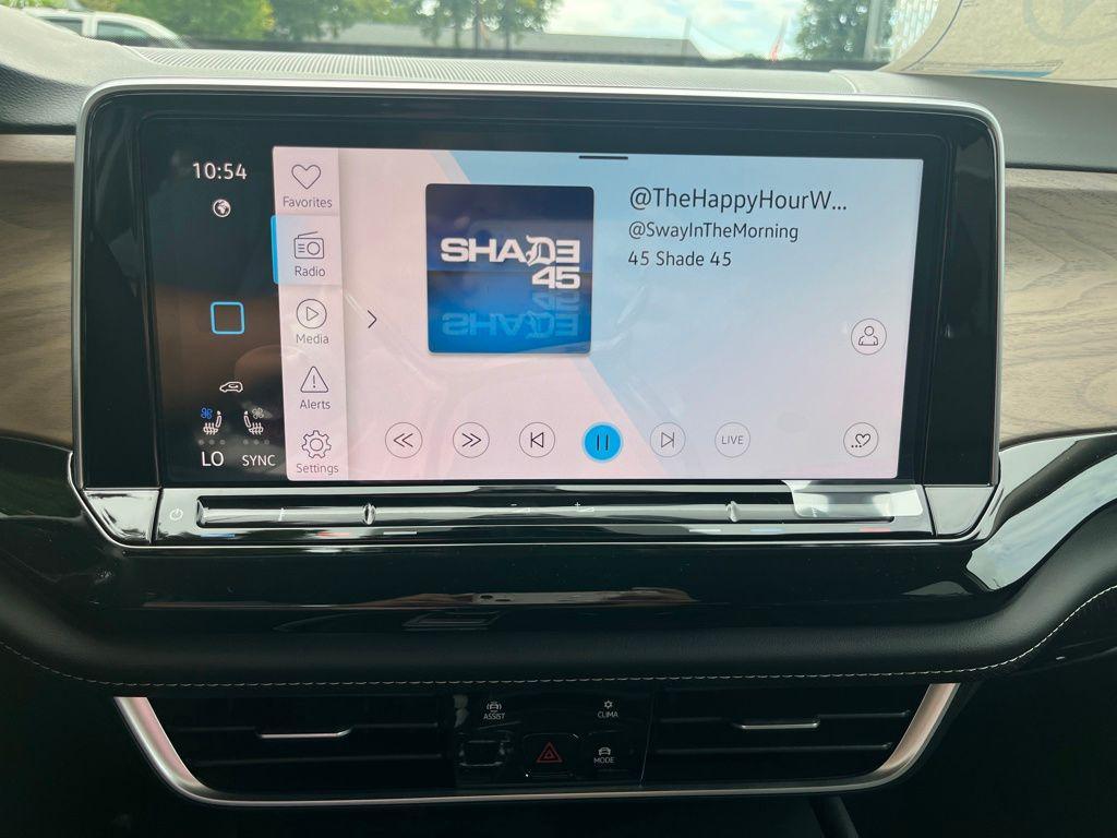 new 2026 Volkswagen Atlas car, priced at $39,365