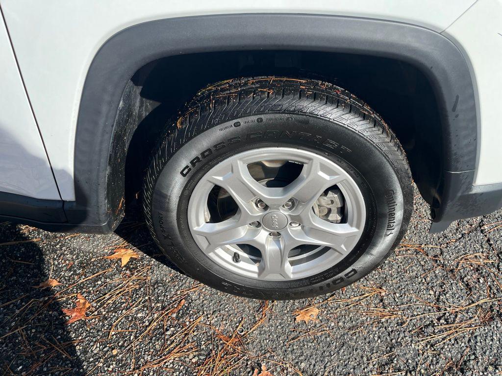 used 2022 Jeep Compass car, priced at $17,930