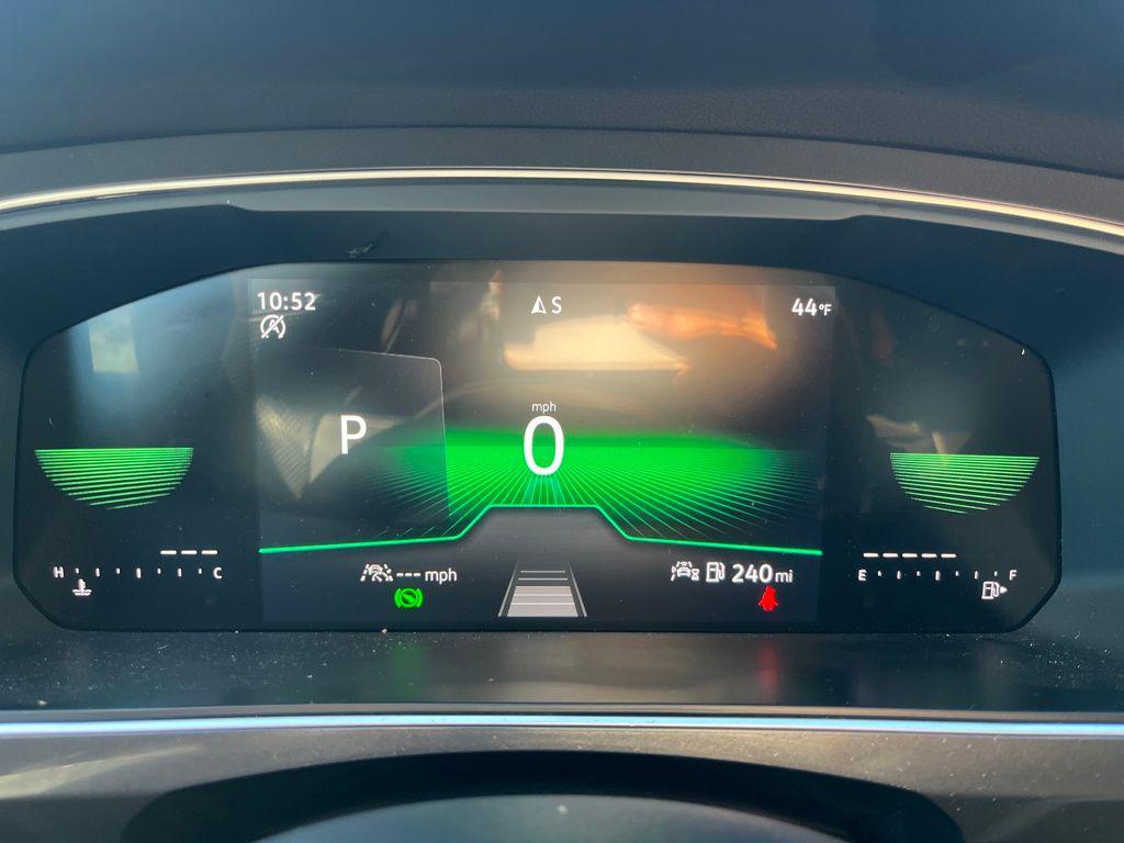 used 2024 Volkswagen Tiguan car, priced at $25,000