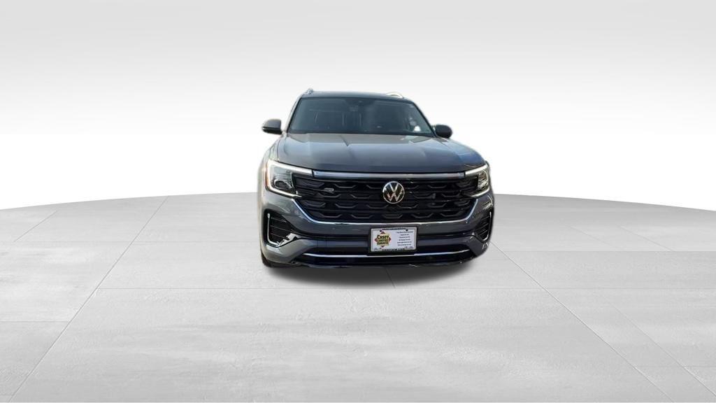 new 2026 Volkswagen Atlas car, priced at $53,124