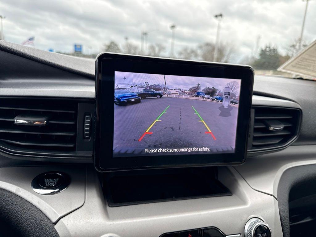 used 2024 Ford Explorer car, priced at $32,500