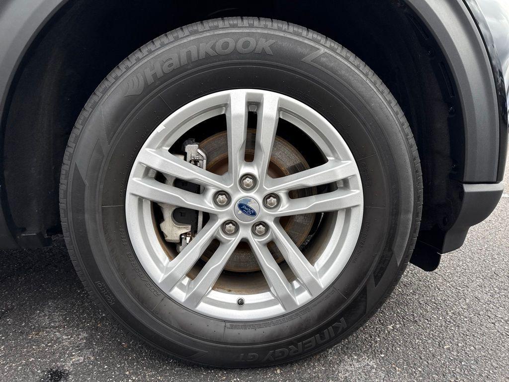 used 2024 Ford Explorer car, priced at $32,500