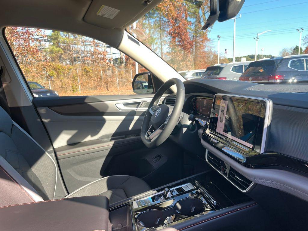 new 2026 Volkswagen Atlas car, priced at $46,079