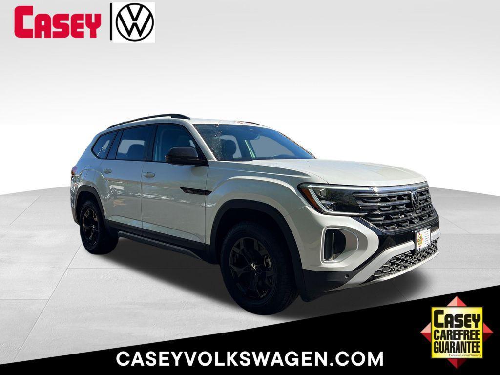 new 2026 Volkswagen Atlas car, priced at $46,079