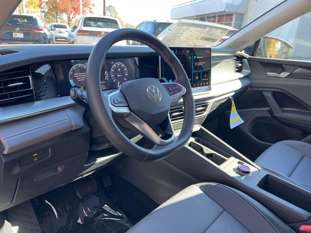 new 2026 Volkswagen Tiguan car, priced at $33,005