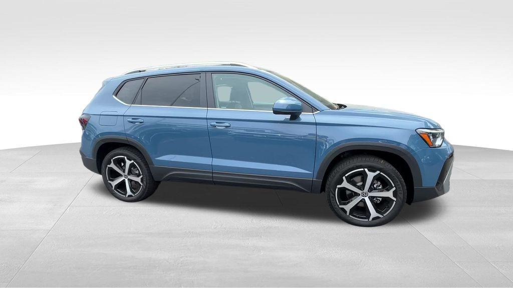 new 2026 Volkswagen Taos car, priced at $34,397