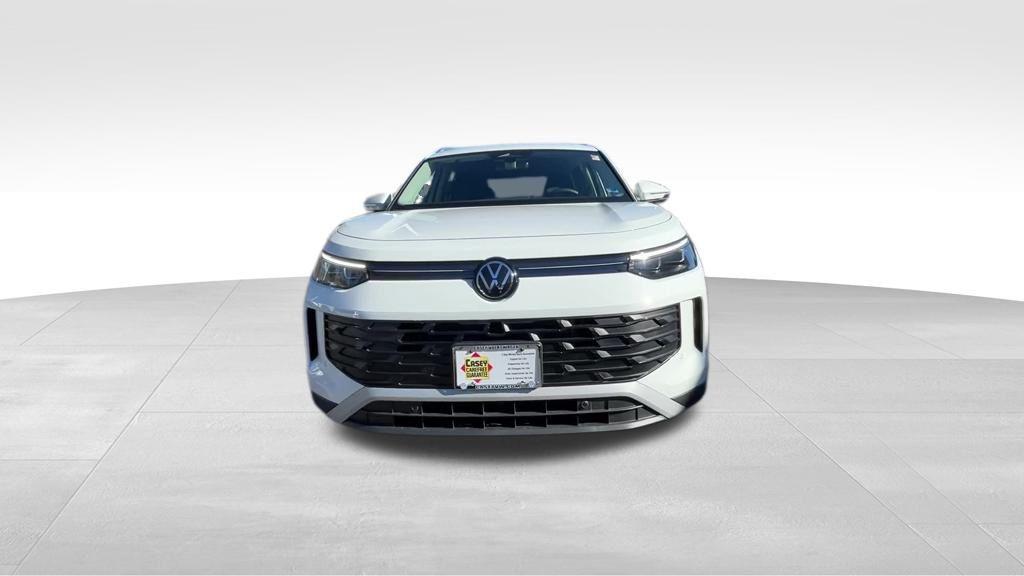 new 2026 Volkswagen Tiguan car, priced at $31,990