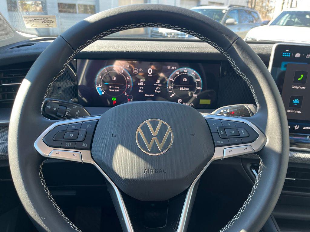 new 2026 Volkswagen Tiguan car, priced at $31,990