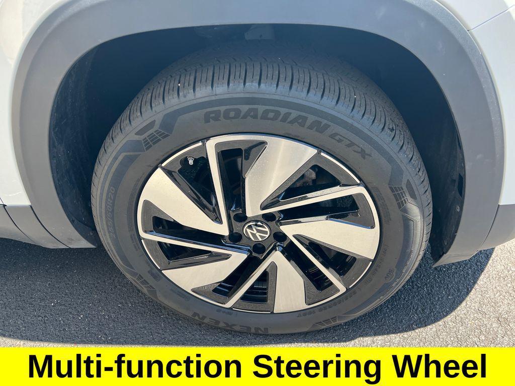 used 2025 Volkswagen Atlas car, priced at $34,770