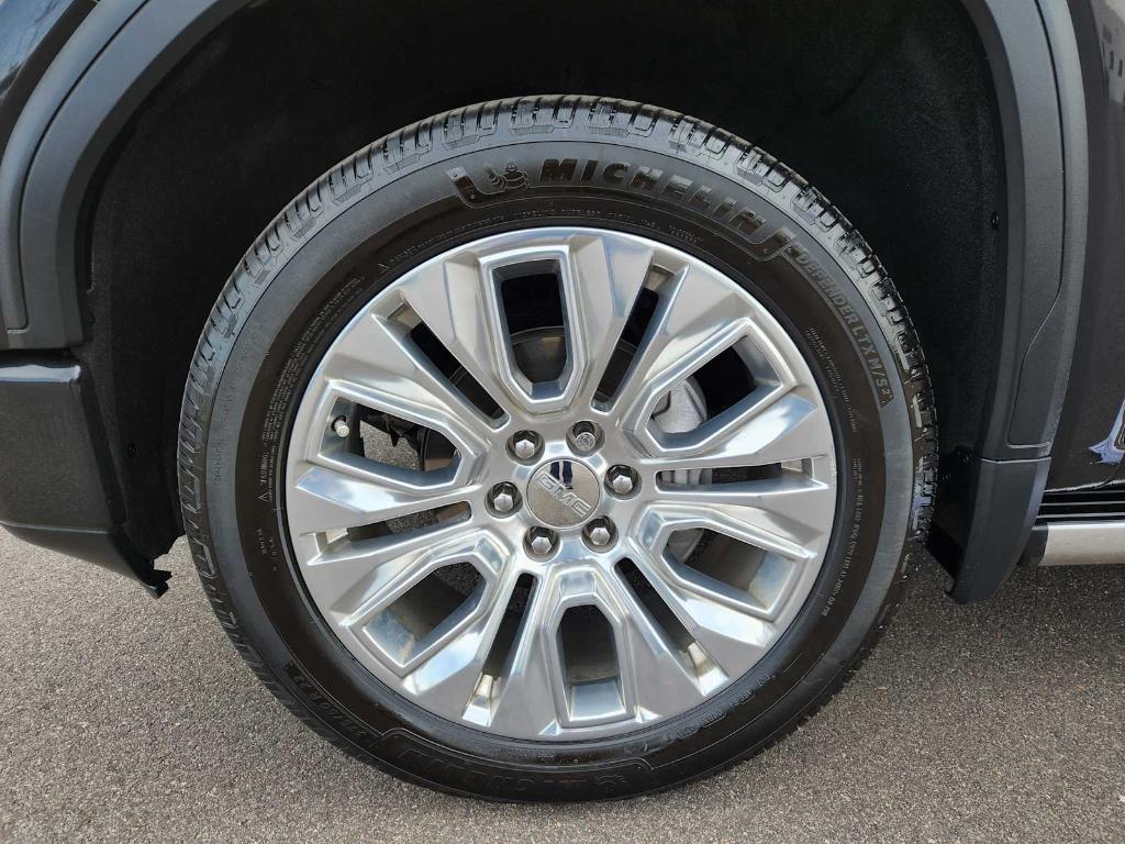 used 2020 GMC Sierra 1500 car, priced at $42,874