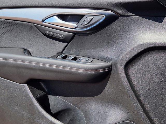 new 2025 Buick Envision car, priced at $40,890