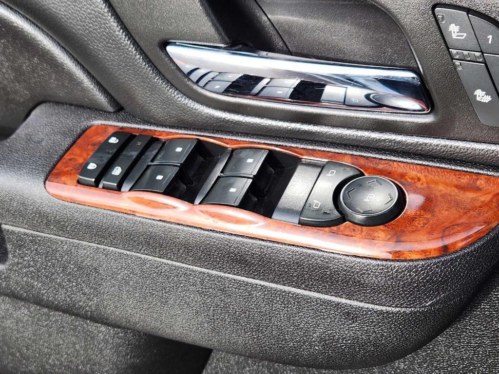 used 2014 GMC Sierra 2500 car, priced at $20,877