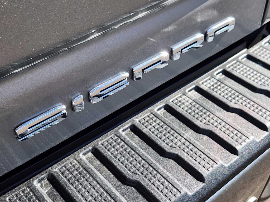 new 2026 GMC Sierra 2500 car, priced at $91,610
