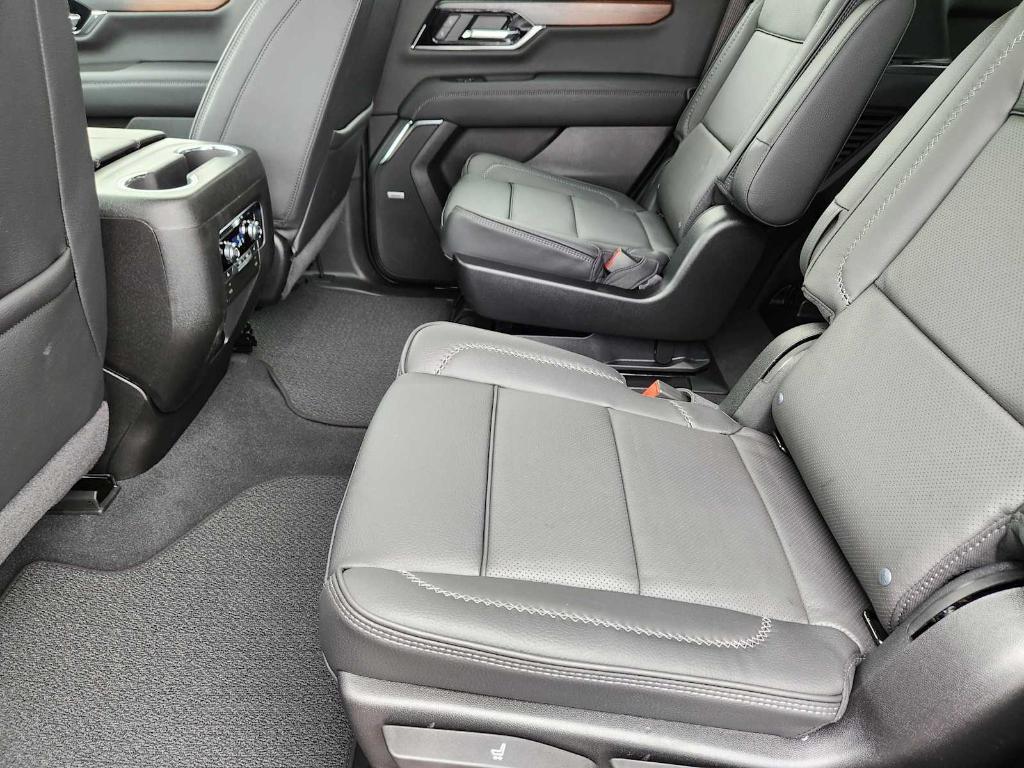 new 2026 GMC Yukon car, priced at $89,935