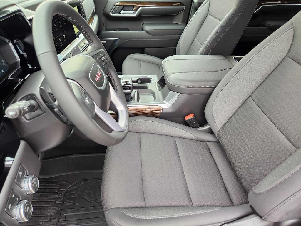new 2026 GMC Sierra 1500 car, priced at $66,195