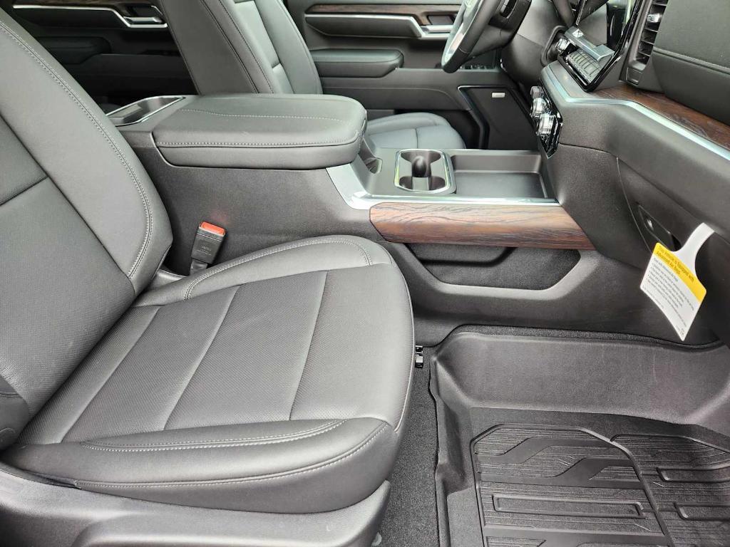 new 2026 GMC Sierra 2500 car, priced at $77,249