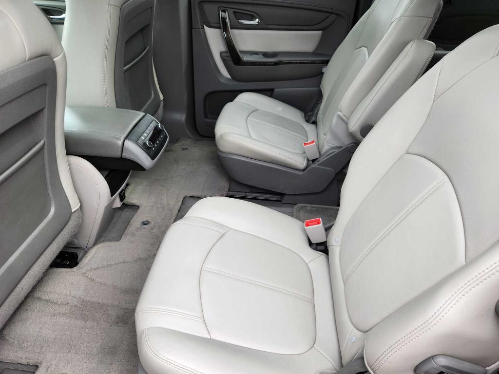 used 2015 GMC Acadia car, priced at $10,549