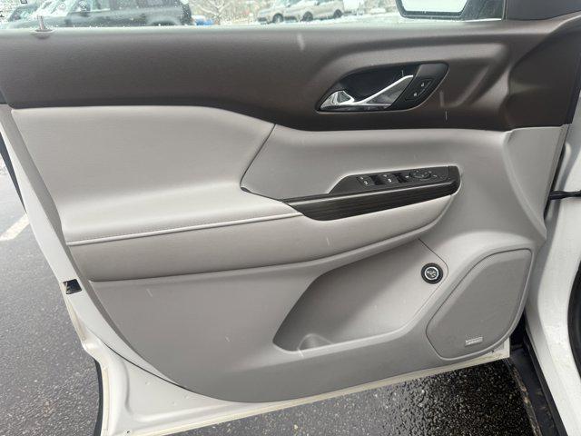 used 2018 GMC Acadia car, priced at $10,596