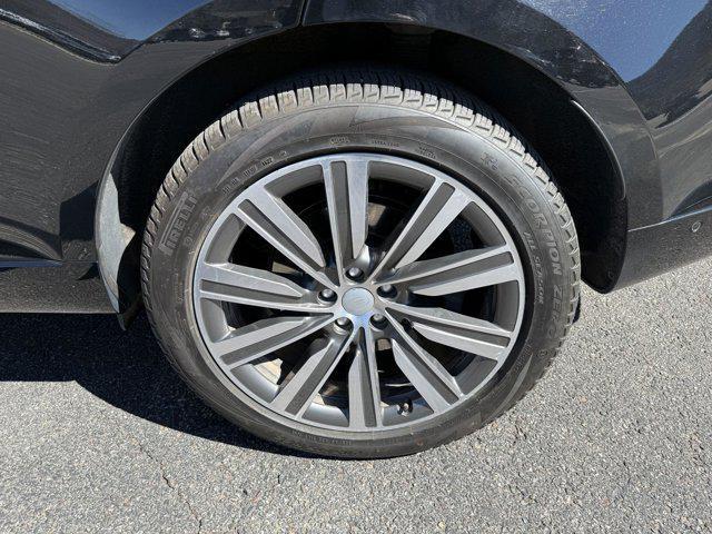 used 2023 Land Rover Range Rover car, priced at $95,597