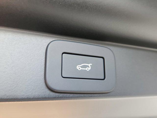 new 2025 Land Rover Range Rover car, priced at $134,005