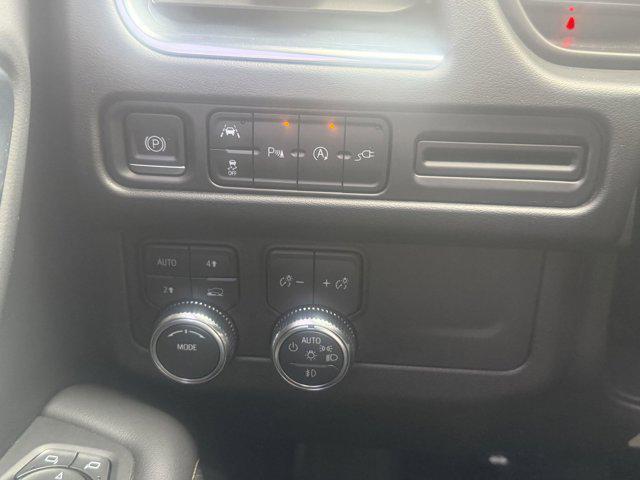 used 2022 GMC Yukon car, priced at $47,495