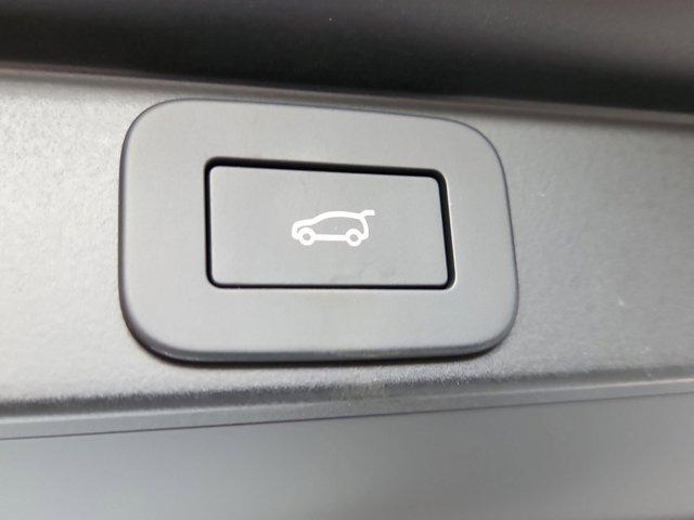 new 2025 Land Rover Range Rover car, priced at $128,865